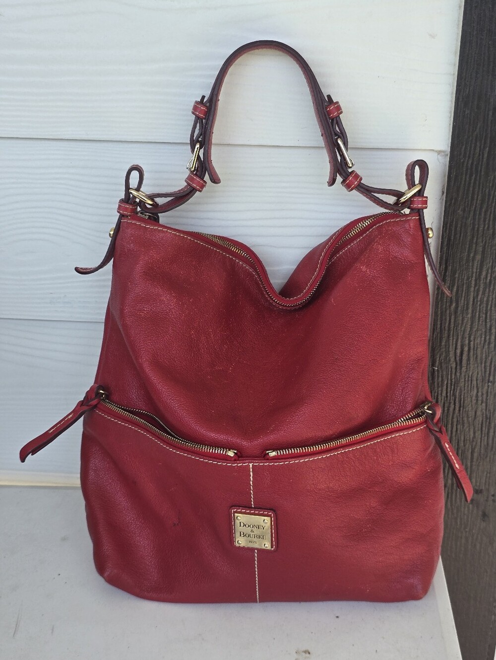 Dooney & Bourke Red Leather Hobo Shoulder Bag Gold Hardware Zip Pockets 15x15